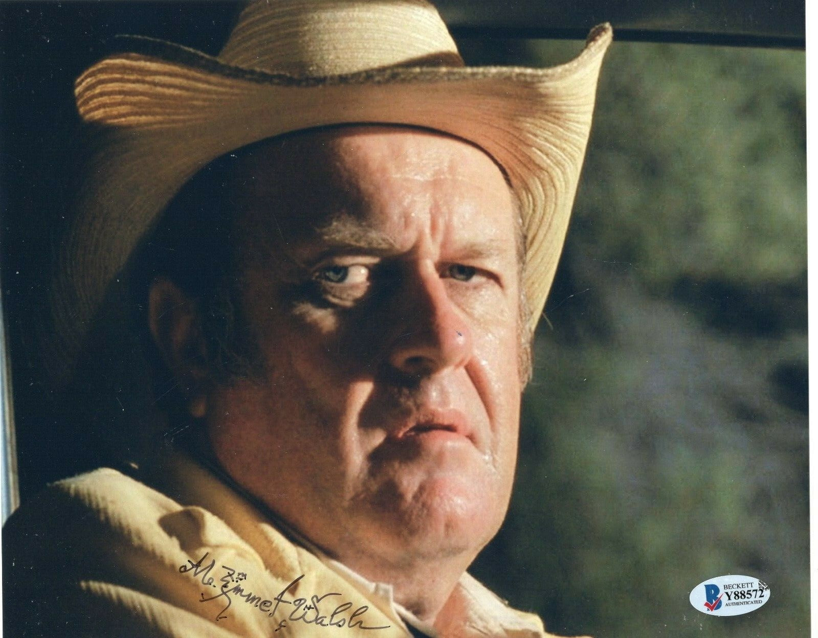 M. Emmet Walsh Signed Blade Runner Sneaky Pete 8x10 Photo w/Beckett COA Y88572