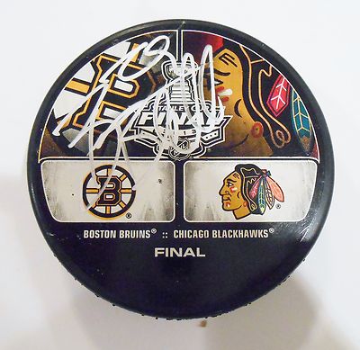 Bryan Bickell Signed 2013 Stanley Cup Logo Puck w/COA Bruins Blackhawks