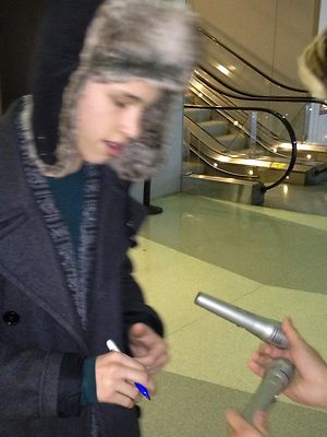 Ryan Beatty Signed Microphone w/COA Proof Because of You Superstar